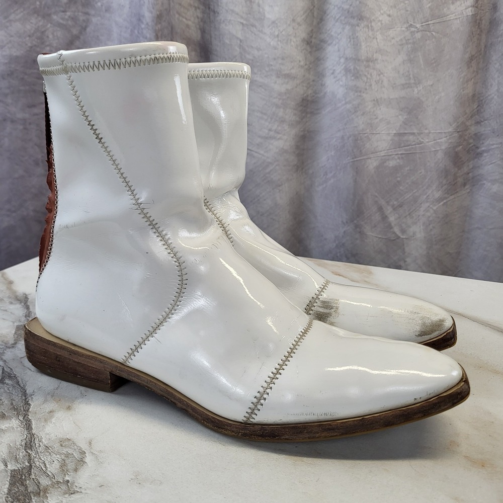 Fendi Promenade White Patent Leather Square Toe Block Heel Women's Size 11 EU 41